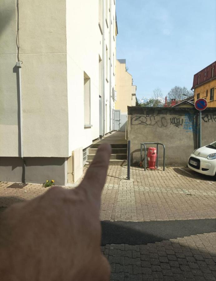 Le Duplex - Gare / Tram / Netflix Lägenhet Fontaine  Exteriör bild